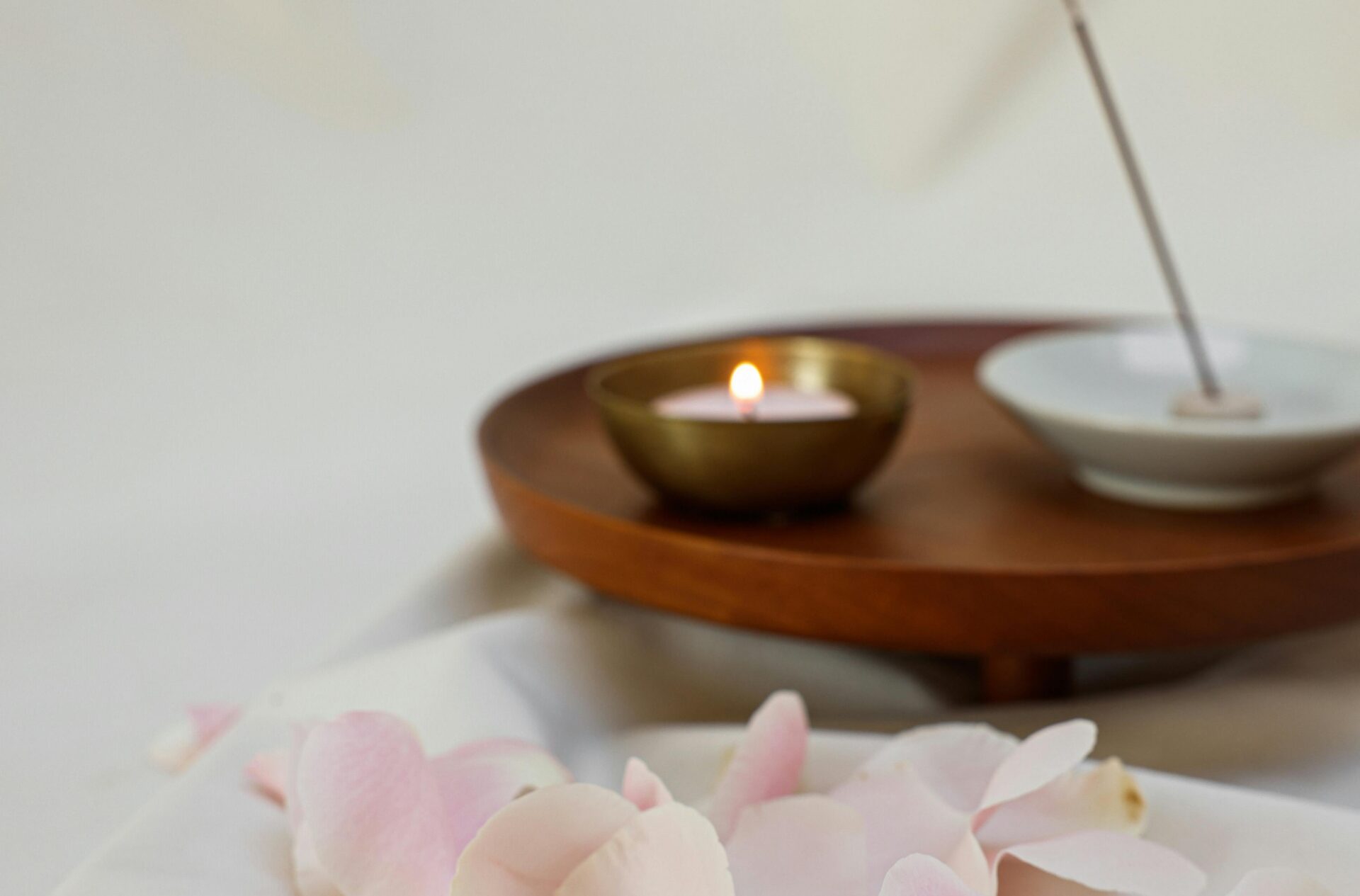 what to bring to a spa day fashionista edition