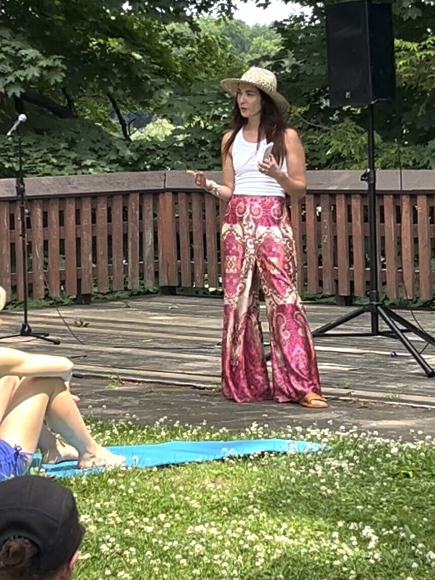 Speaker Toronto and Montreal Stylys Personal Stylist Lysiane Cossette Montefiore